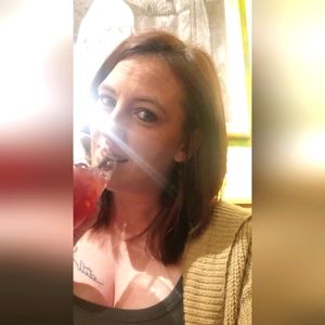 Meet your Posher, Meagan